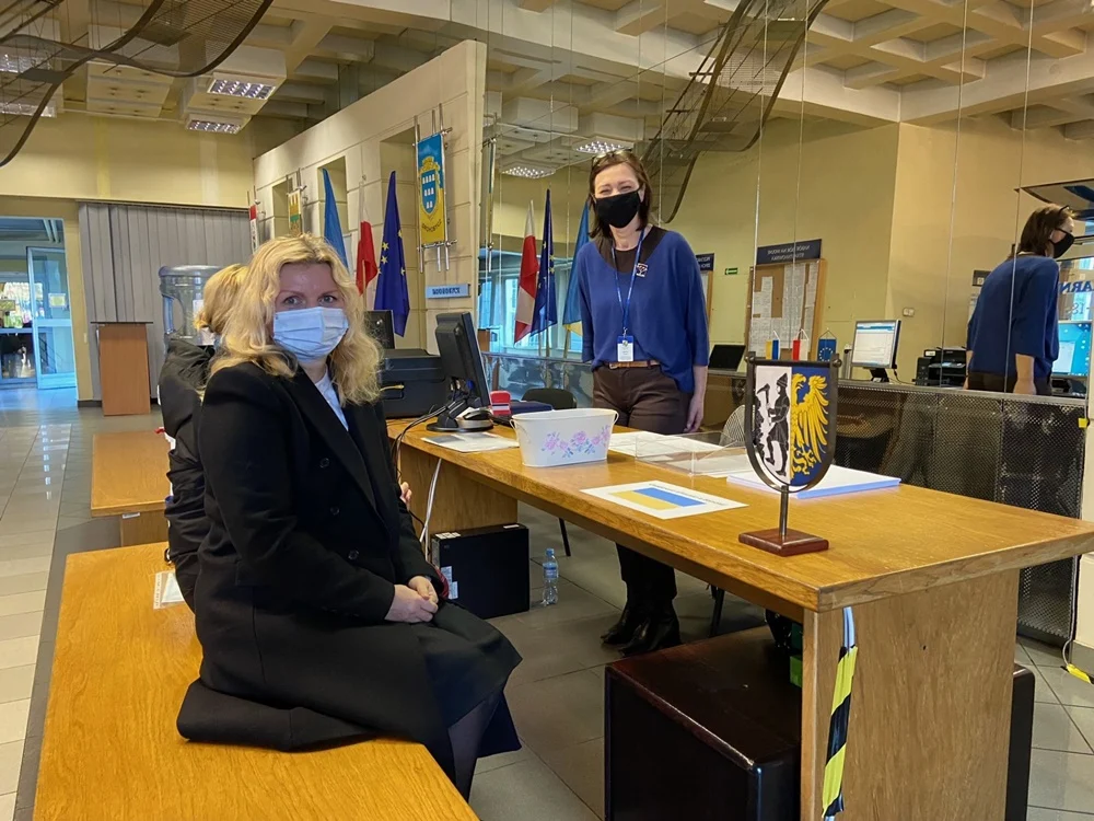 W Urzędzie Miejskim w Bytomiu rozpoczął działalność punkt przyjęć uchodźców z Ukrainy