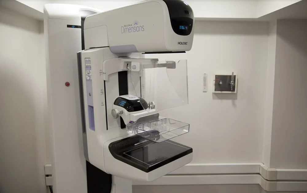 Badania w mobilnej pracowni mammograficznej LUX MED w kwietniu