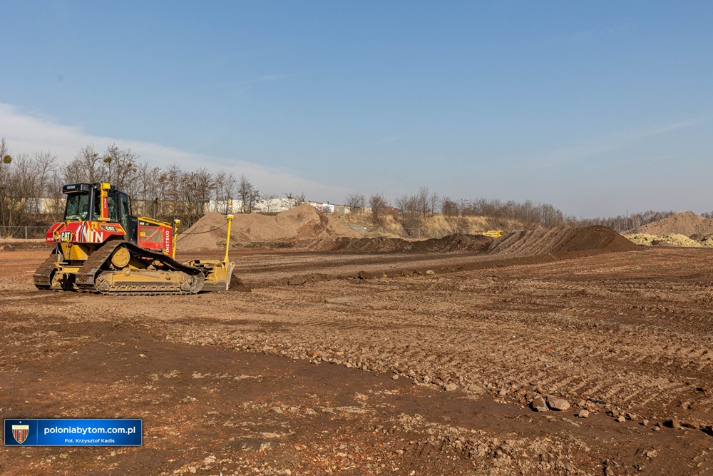 Trwa budowa nowego kompleksu piłkarskiego Polonii Bytom