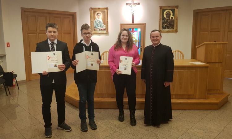 Elektronicy w finale Olimpiady Wiedzy Katolickiej