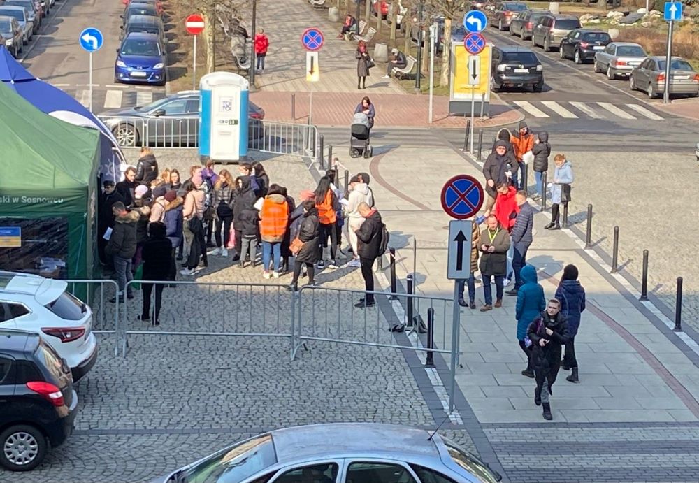 Od dziś obywatele Ukrainy mogą starać się o numer PESEL i Profil Zaufany