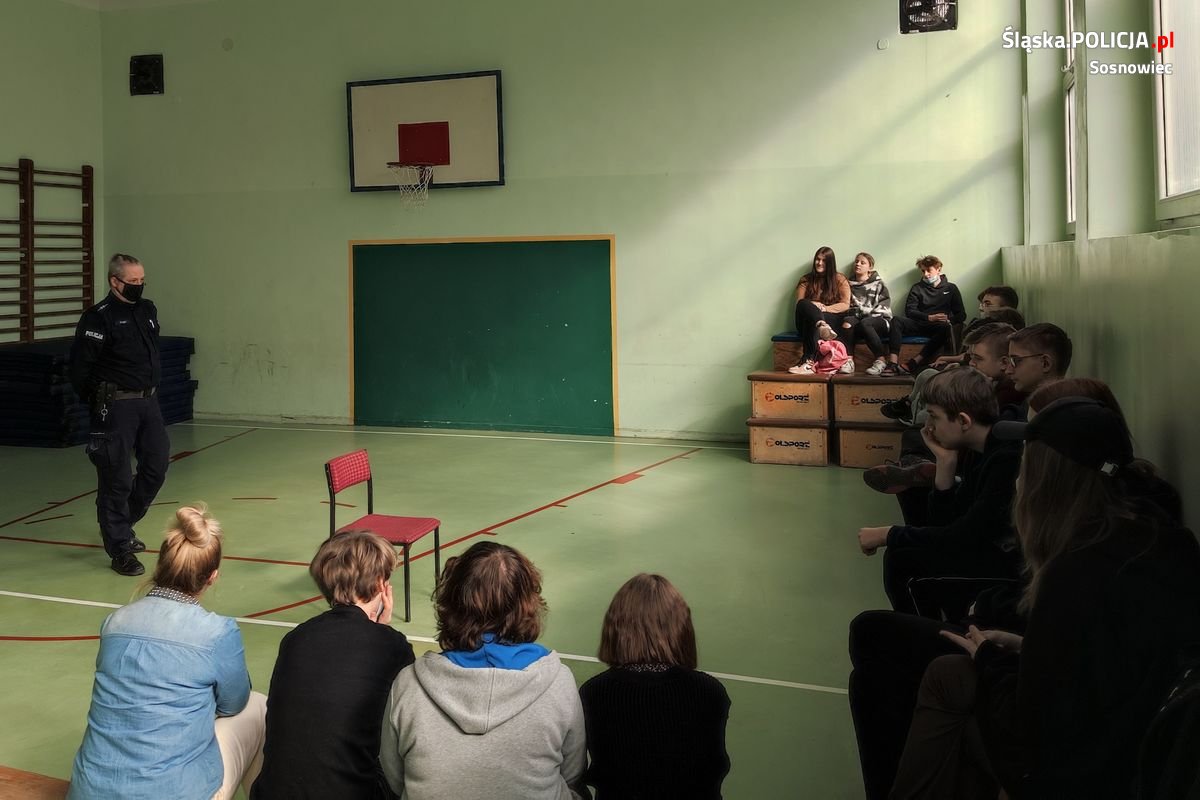 Dzielnicowi na rzecz bezpieczeństwa młodzieży