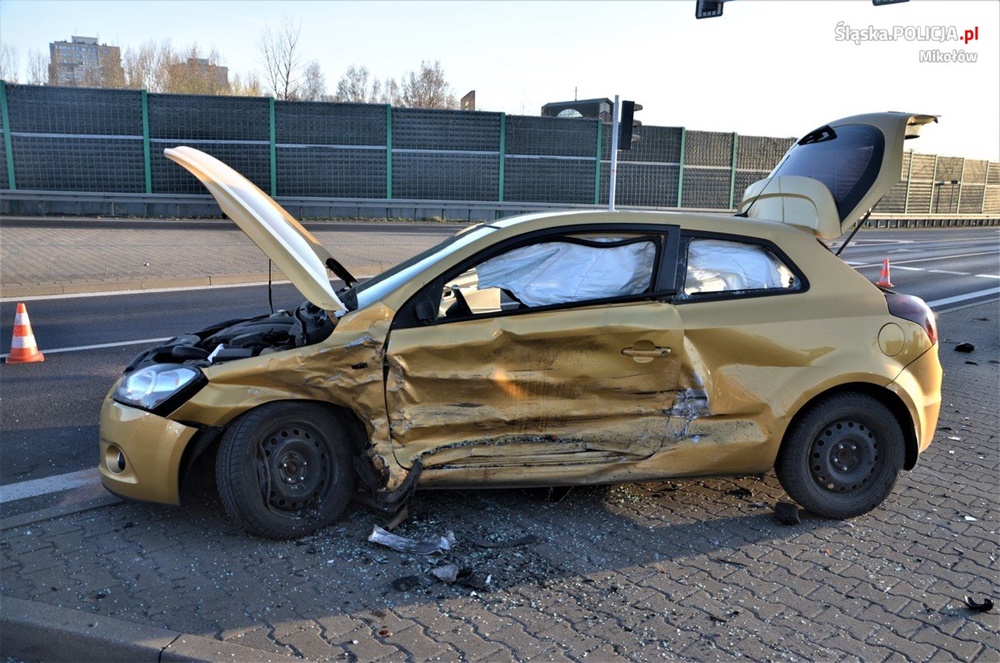 Zderzyły się na skrzyżowaniu "wiślanki" i Wyzwolenia