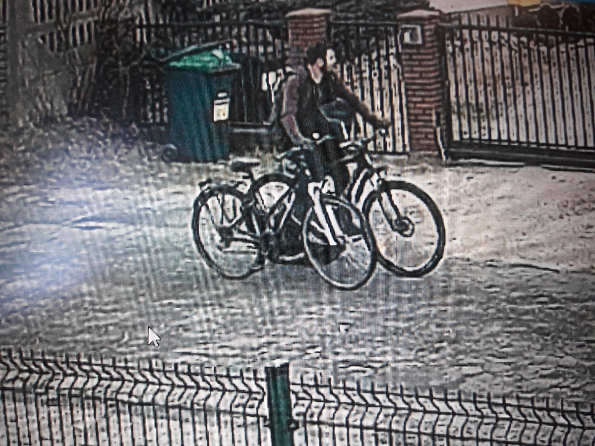 Ukradł rowery i sprzęt za prawie 9 tys. zł! Rozpoznajesz go?