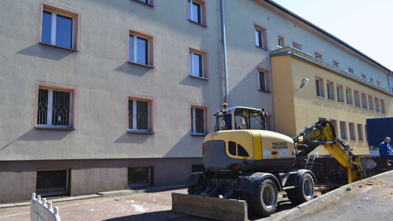 Trwa odświeżanie akademików dla uchodźców