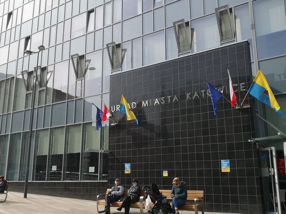 Od dziś obywatele Ukrainy mogą starać się o numer PESEL i Profil Zaufany