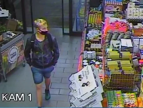 Wizerunek mężczyzny podejrzewanego o przywłaszczenie telefonu