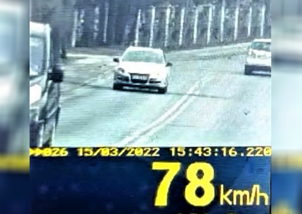 50-latek nie zatrzymał się do kontroli drogowej. Miał ponad promil alkoholu