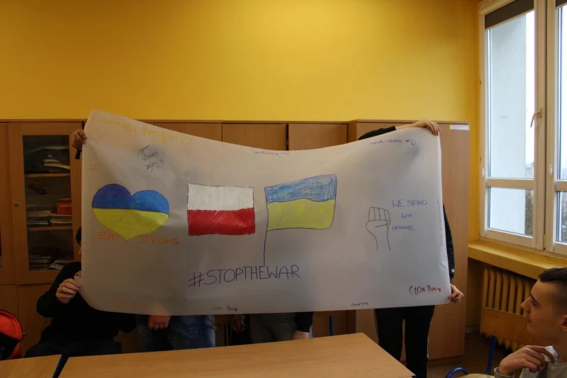 Warsztaty dotyczące wojny na Ukrainie w Szkole Podstawowej Specjalnej nr 10