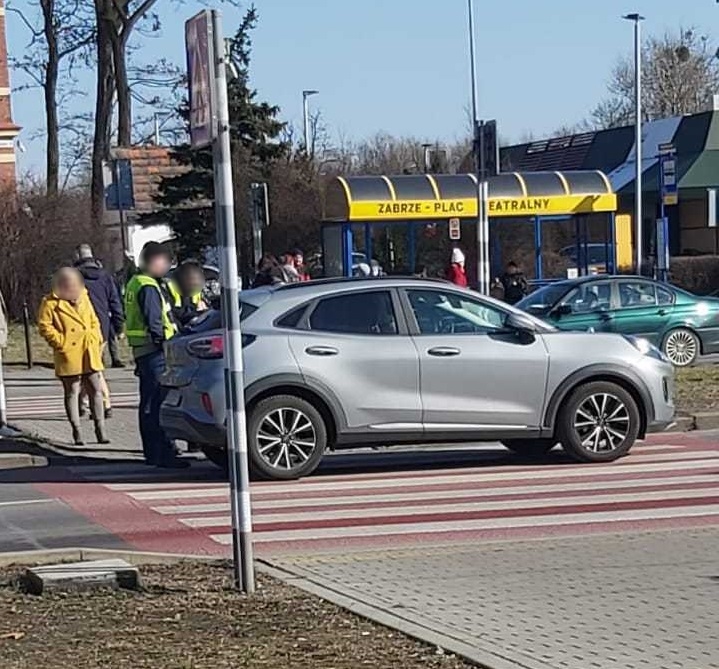 Potrącenie na przejściu dla pieszych w centrum Zabrza. Mogą występować utrudnienia!