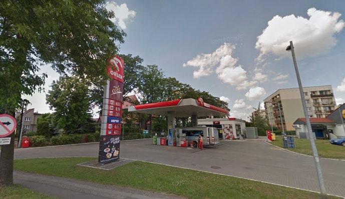 23-latek zatrzymany za kradzież rozbójniczą. Kradł i groził pracownikom stacji paliw