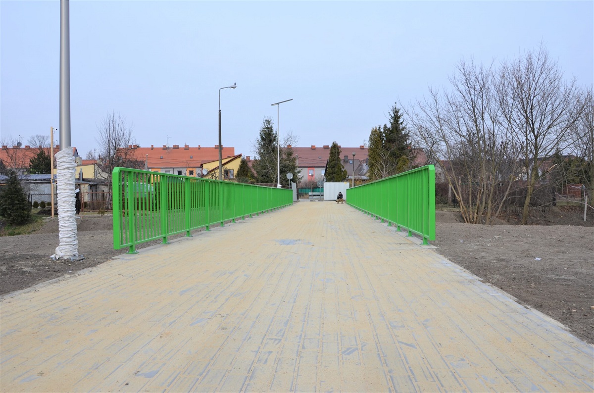 Kładka przy Heweliusza już prawie gotowa!