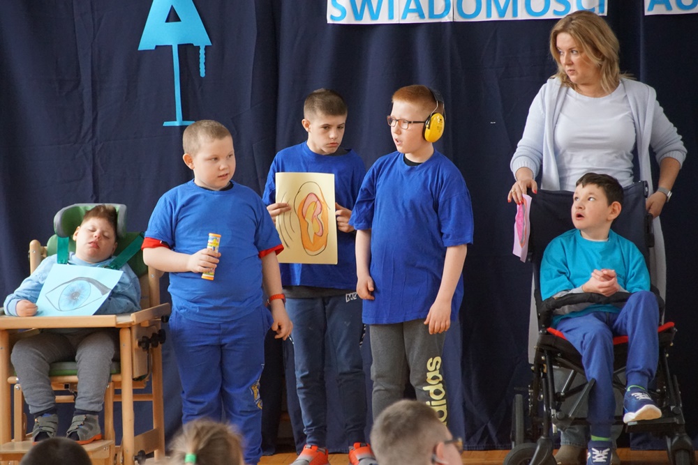 Sala Doświadczania Świata w Łukaszkach 18