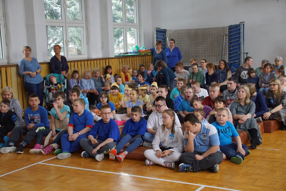 Sala Doświadczania Świata w Łukaszkach 27