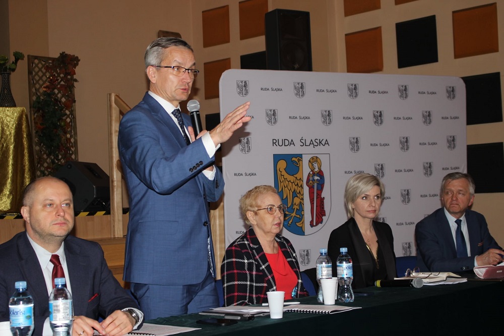 Wczoraj w Rudzie odbyło się kolejne spotkanie władz miasta z mieszkańcami