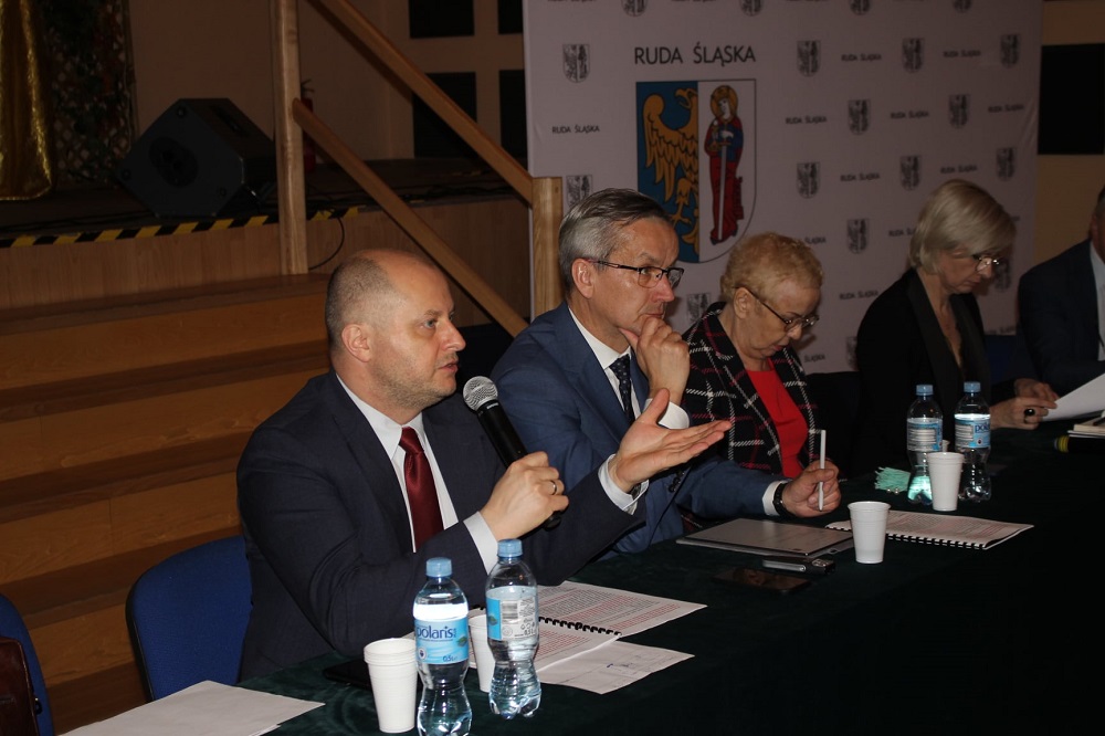 Wczoraj w Rudzie odbyło się kolejne spotkanie władz miasta z mieszkańcami