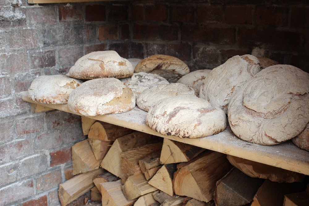 Rudzki piekarok - dawny piec chlebowy nadal działa