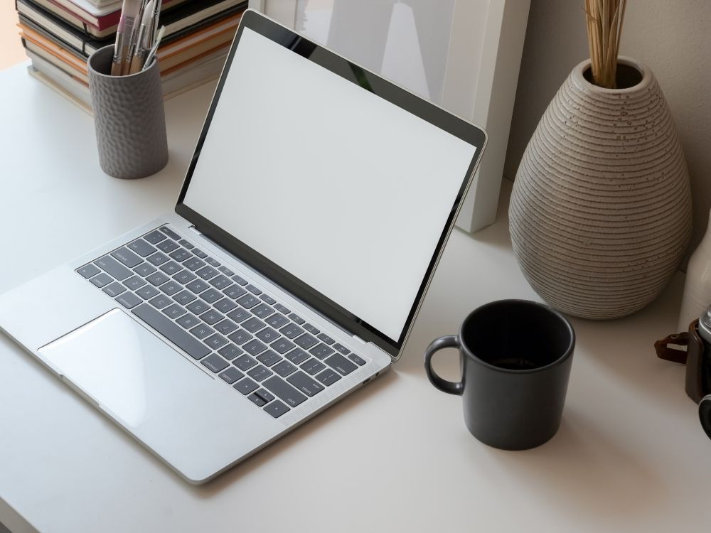 Zadbaj o dom i ogród z pomocą warszawskich firm