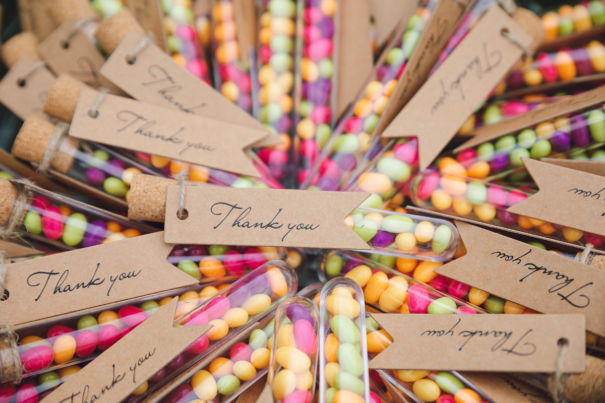 Podziękowania dla gości weselnych, czyli jak podziękować bliskim za obecność