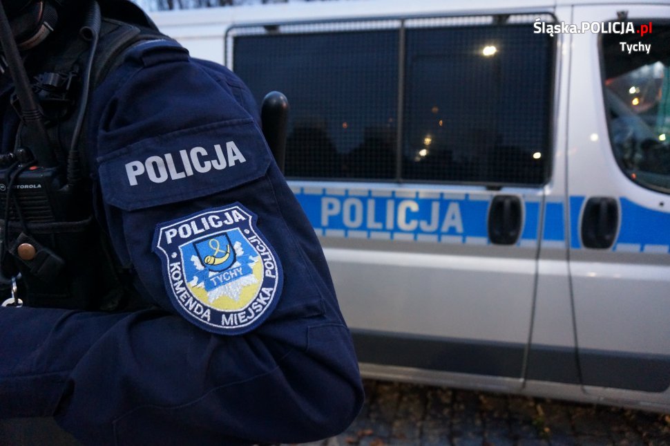 Zarzut dla 36-latka za wtargnięcie na murawę