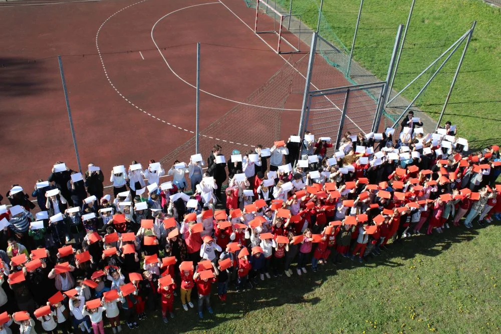 "Żywa Flaga" w Piekarach Śląskich