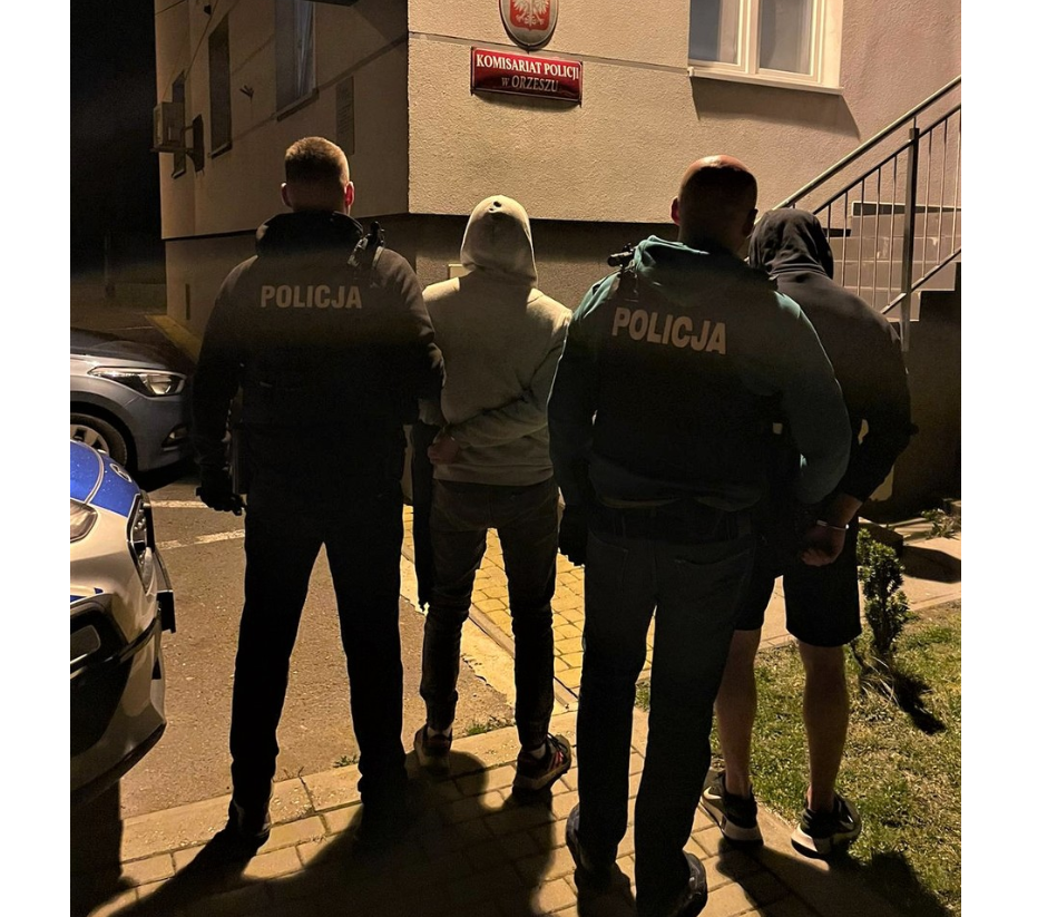 Skontrolowali samochód, znaleźli narkotyki