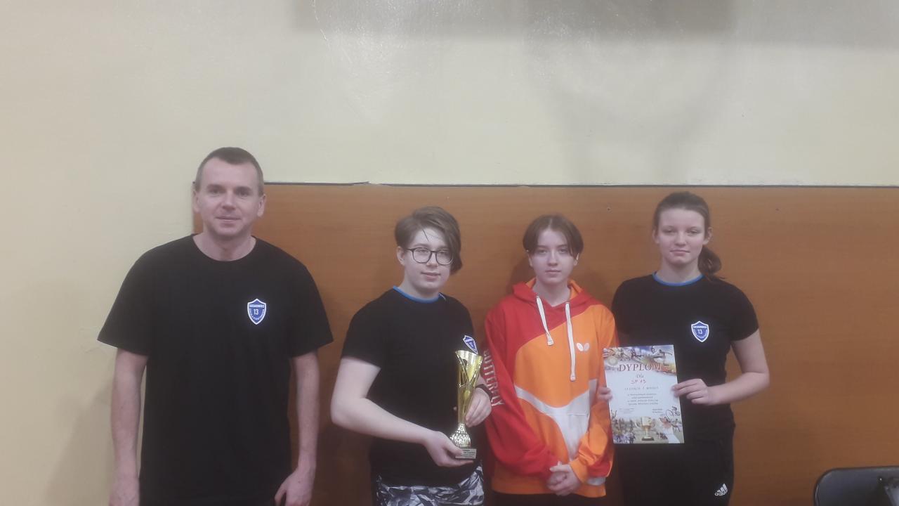 Zwycięstwo zawodniczek ze Szkoły Podstawowej nr 13! 7