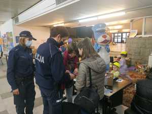 Działania "Mamo, tato nie zgub mnie". Katowiccy mundurowi dla ukraińskich dzieci 7