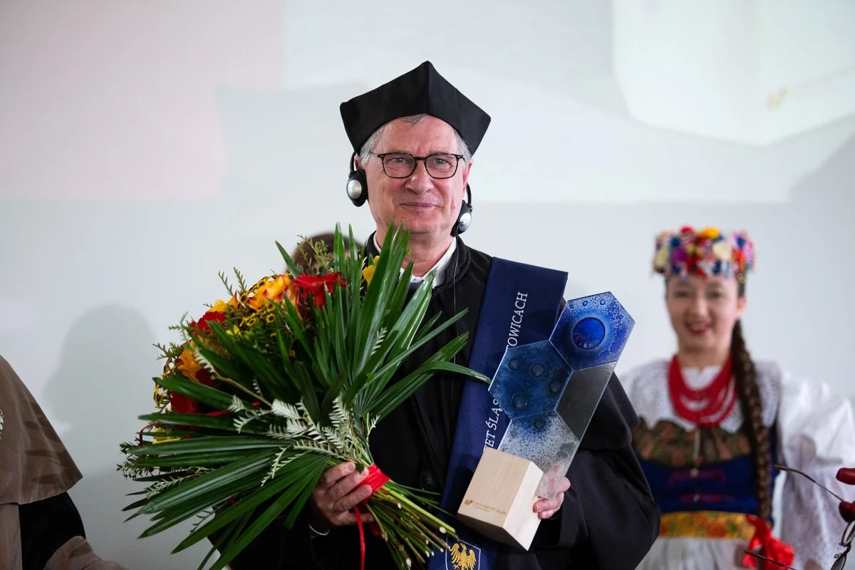 Nadano tytuł doktora honoris causa UŚ prof. Romanowi Taulerowi Ferré