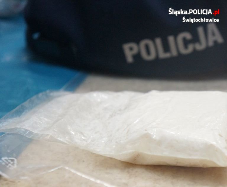 Poszukiwany recydywista wpadł z narkotykami