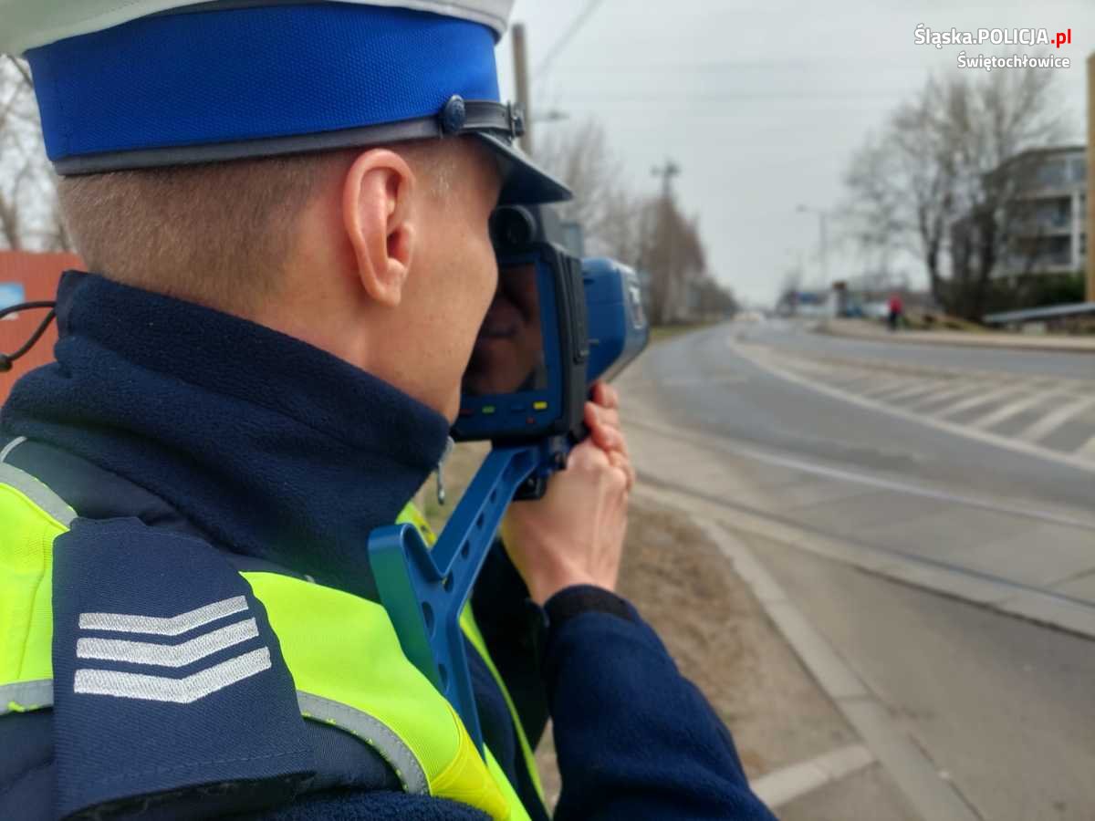 Świętochłowicka drogówka podsumowała działania "Stop Prędkości". Posypały się mandaty