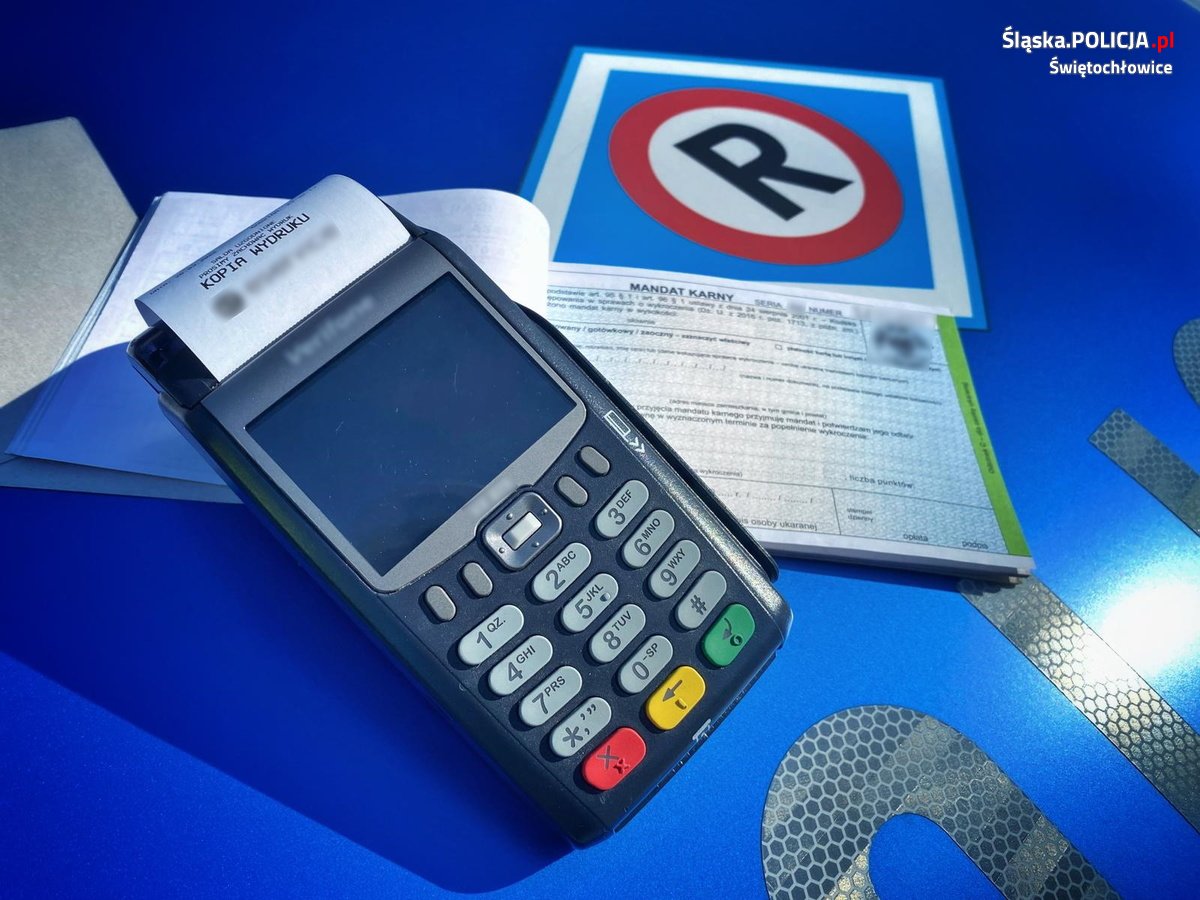Zapłać za mandat kartą - świętochłowicka drogówka ma na wyposażeniu terminale