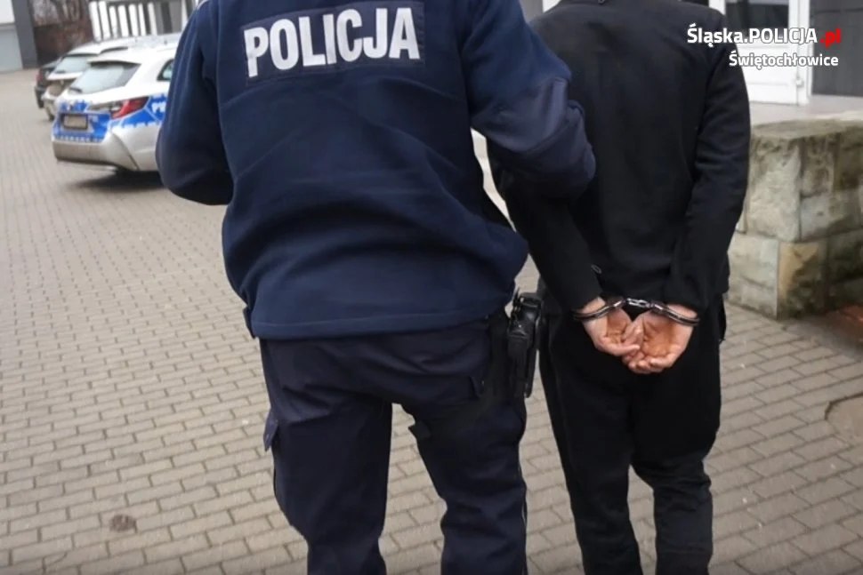 Świętochłowice: Poszukiwani w rękach miejscowych policjantów