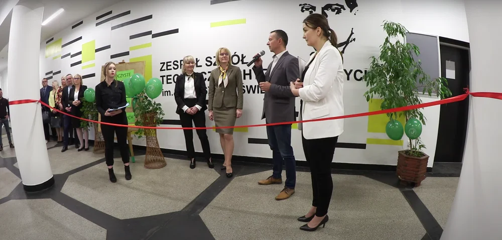 Uroczyście otwarto wyremontowane sale do nauki zawodu w ZSTiZ