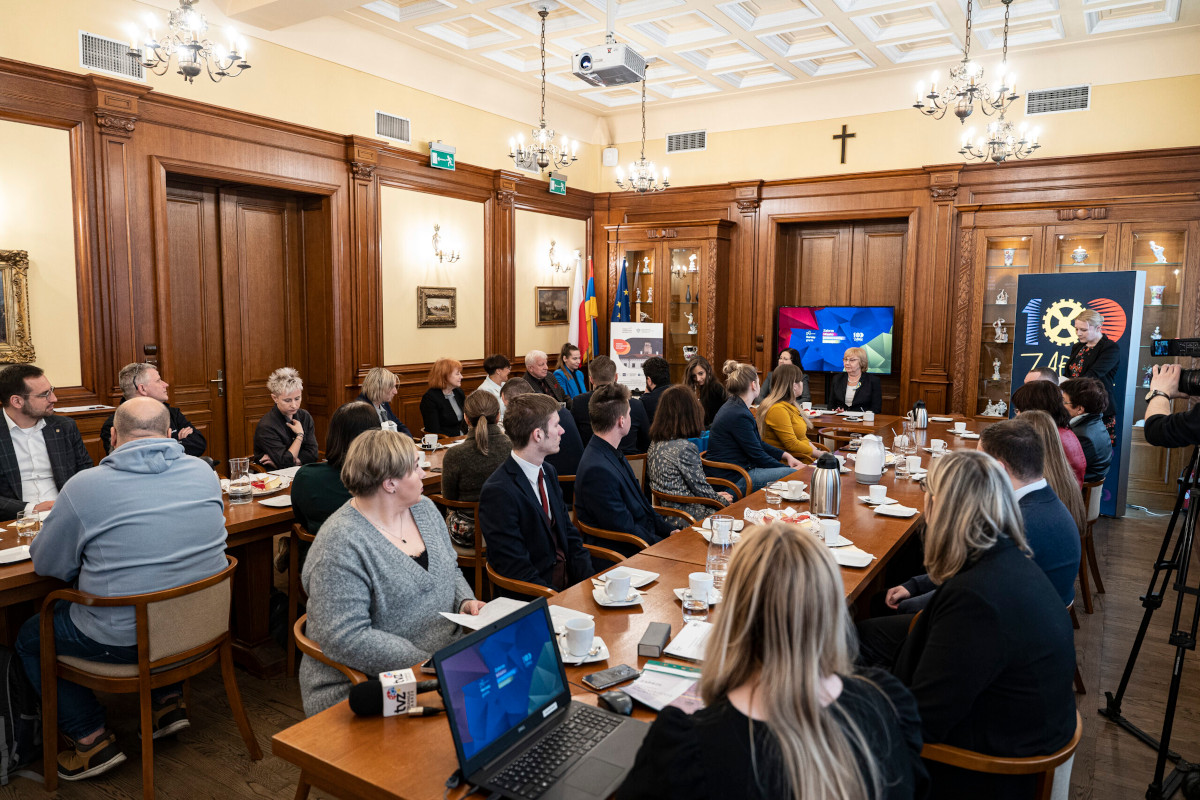 Zabrze - miasto przestrzenią rozwoju: Odświeżony Park Hutniczy, tężnie...i wiele więcej