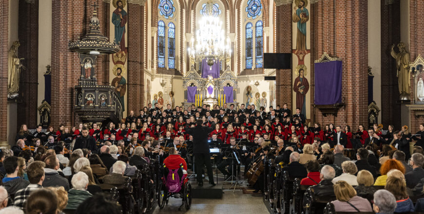 Koncert pasyjny w kościele pw. św. Anny zwieńczył tegoroczne "Dni Papieskie"