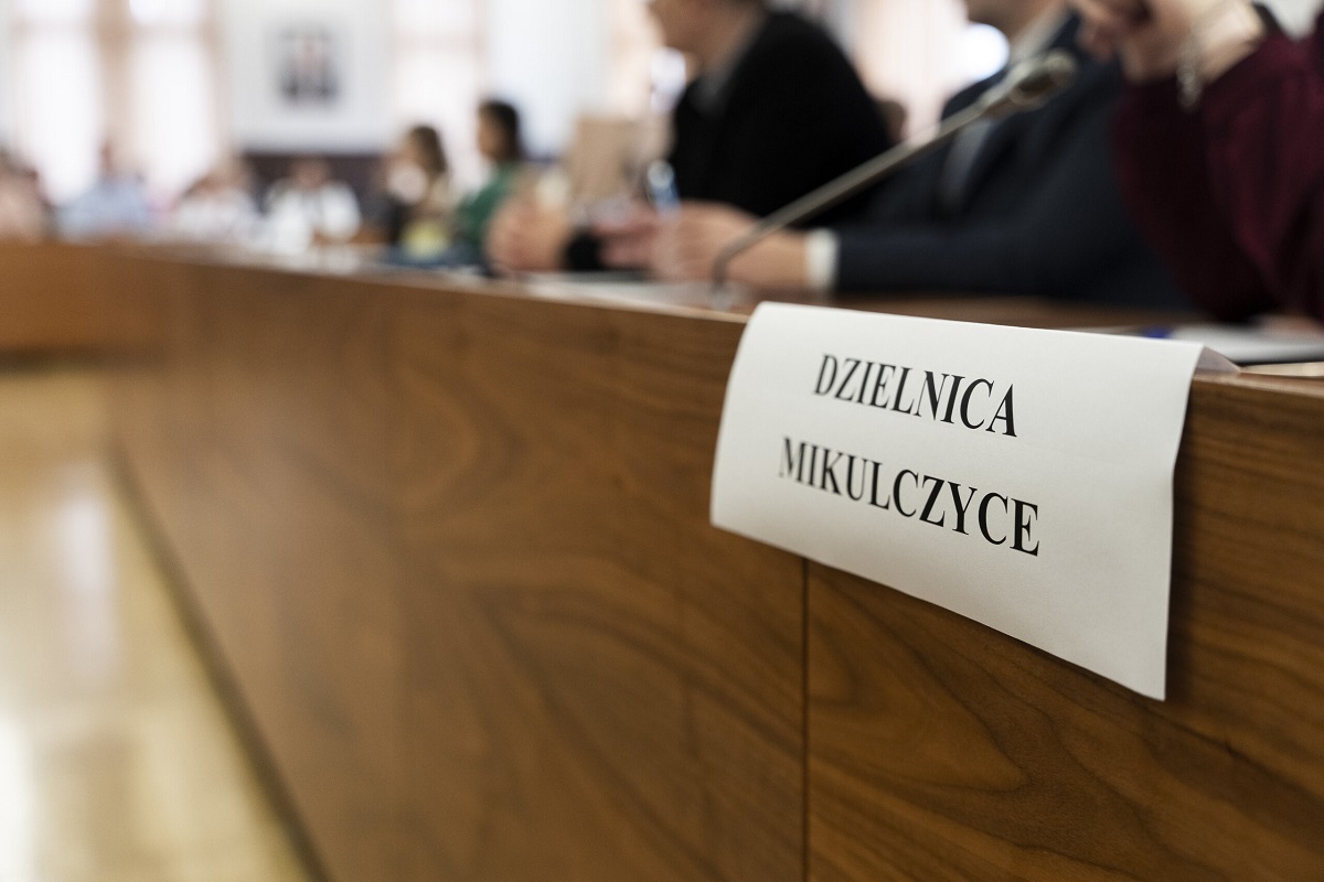 Pierwsze posiedzenie nowo wybranych rad dzielnic