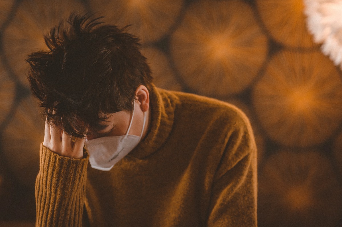 Sześć na dziesięć osób z COVID-19 ma co najmniej jeden objaw rok po diagnozie