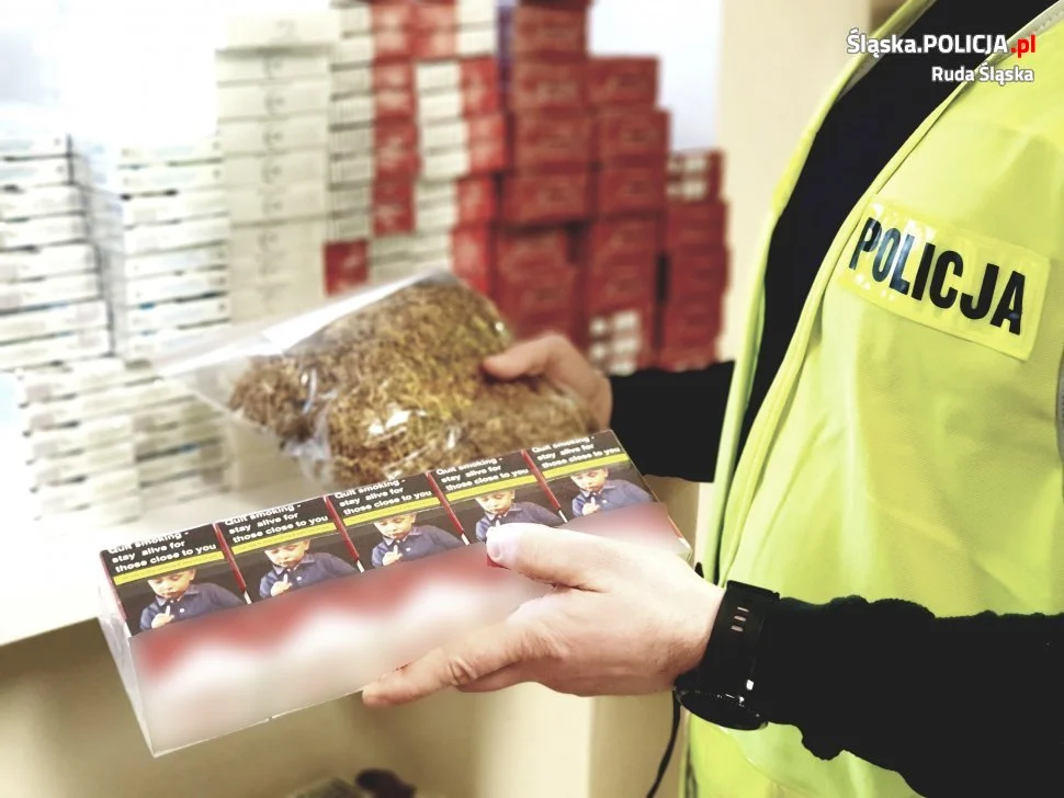 69-latka z Rudy Śląskiej zatrzymana z ponad 120 tys. nielegalnymi papierosami