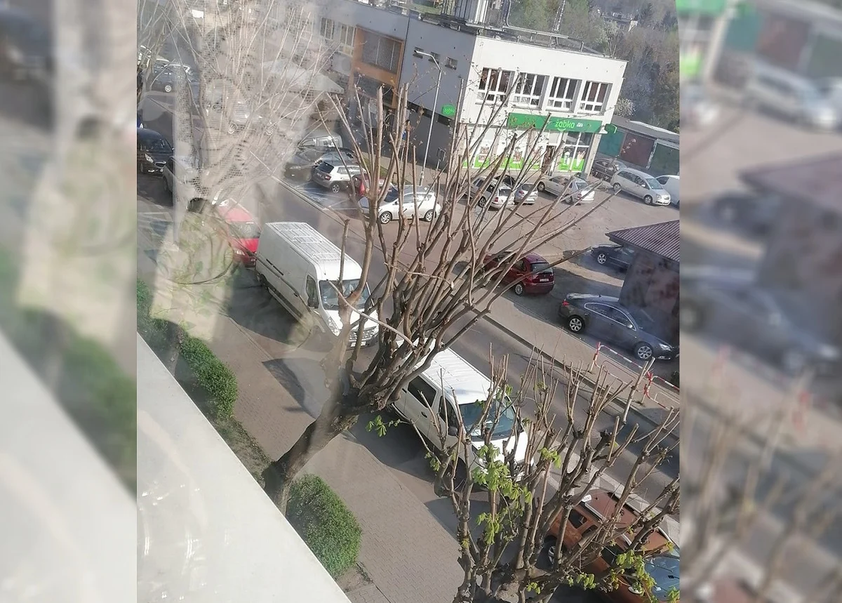 Utrudnienia drogowe w dzielnicy Halemba. Trwa przebudowa przejazdu kolejowego