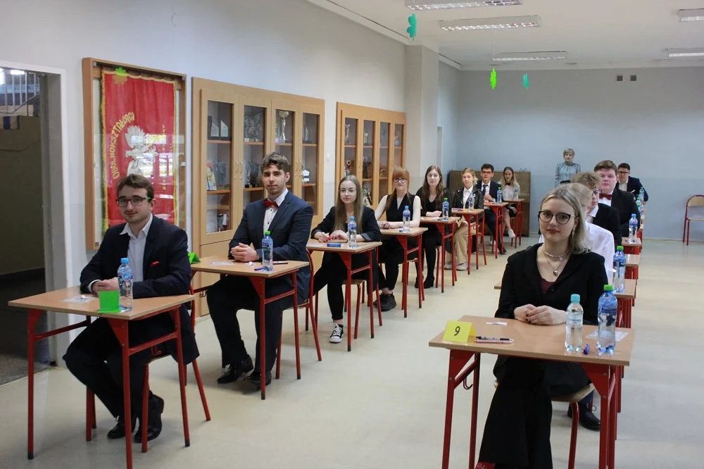 Ruda Śląska: Ponad 600 maturzystów przystąpiło dzisiaj do egzaminu dojrzałości