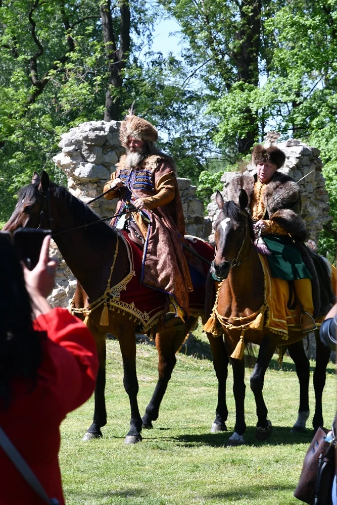 Wydarzenie w ruinach Zamku Rudzkiego 13