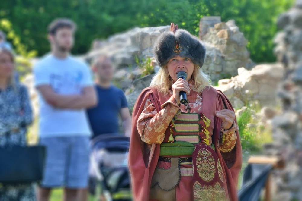 Wydarzenie w ruinach Zamku Rudzkiego 22