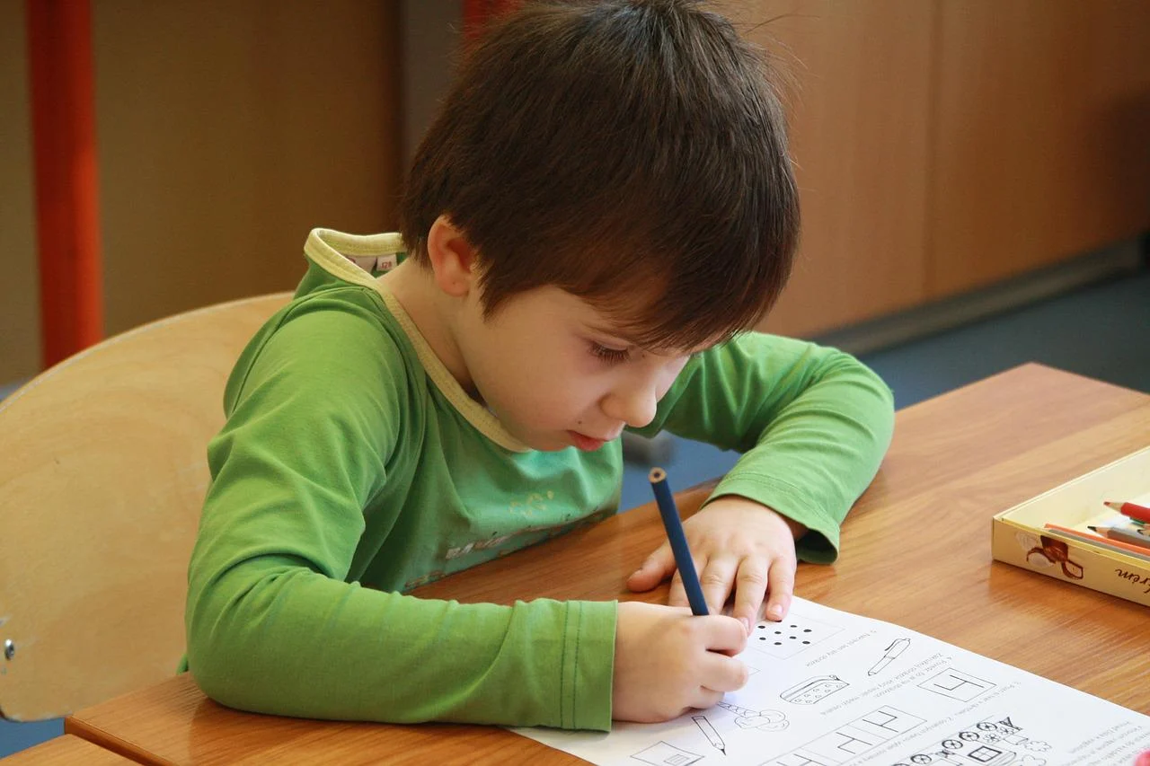 Pomocy materialna dla rudzkich uczniów oraz obywateli Ukrainy