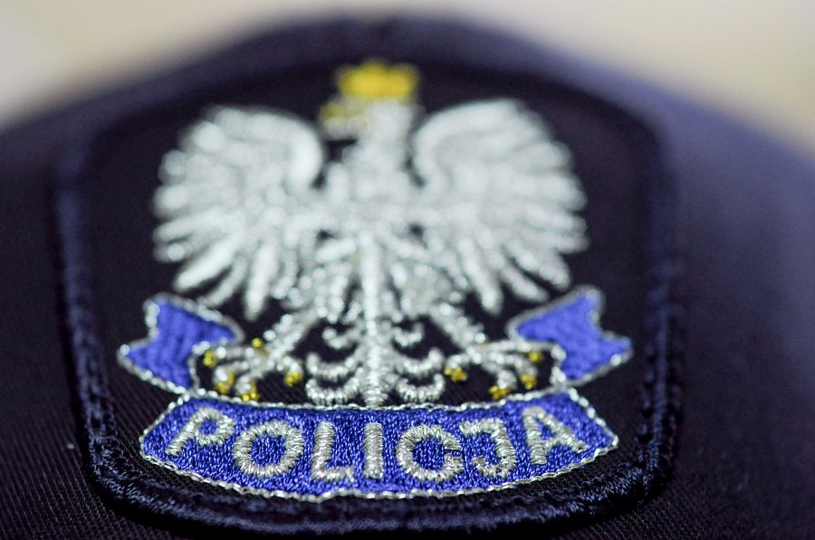 Policja: Sprawca przemocy domowej musiał opuścić mieszkanie