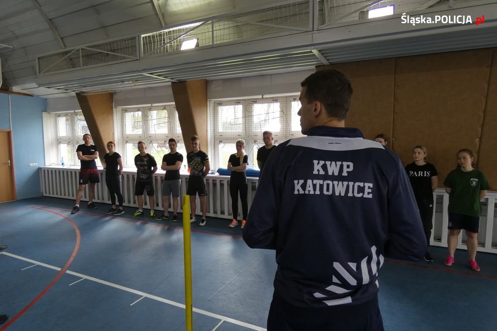 Sprawdź czy zdasz testy sprawności fizycznej do Policji. Najbliższe spotkanie już 25 maja
