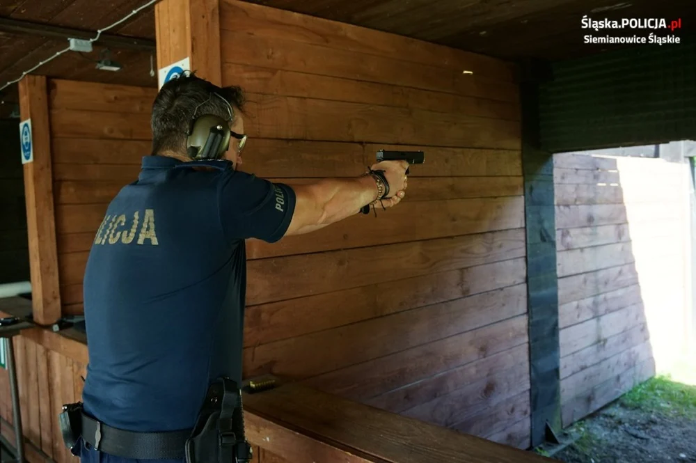 Szkolenie strzeleckie siemianowickich policjantów