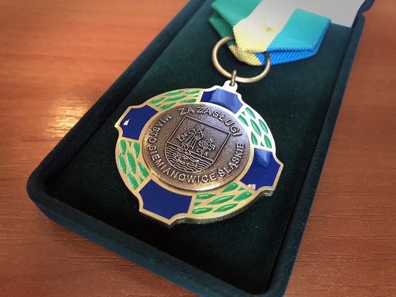 Medal prezydenta dla senator Doroty Tobiszowskiej