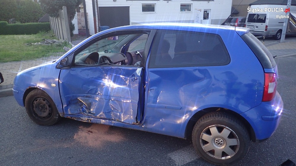 Nieustąpienie pierwszeństwa przyczyną wypadku na Wodzisławskiej