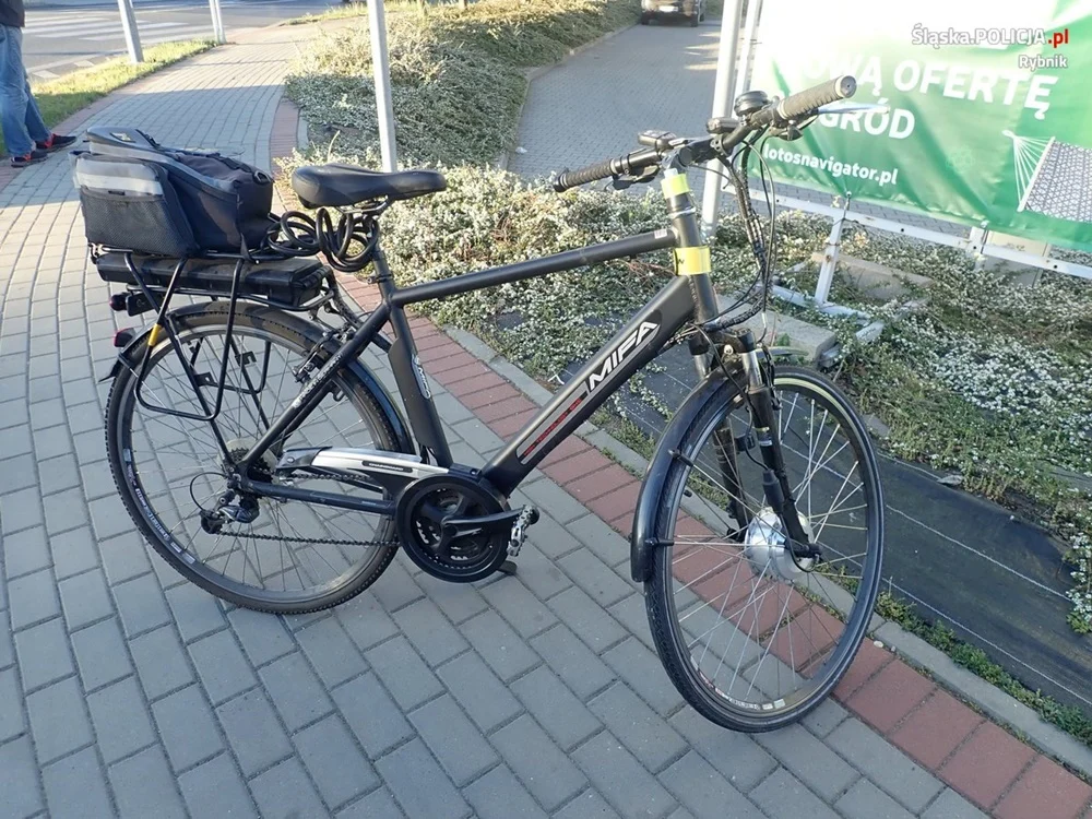 Nieustąpienie pierwszeństwa na rondzie. Kto jest winny?